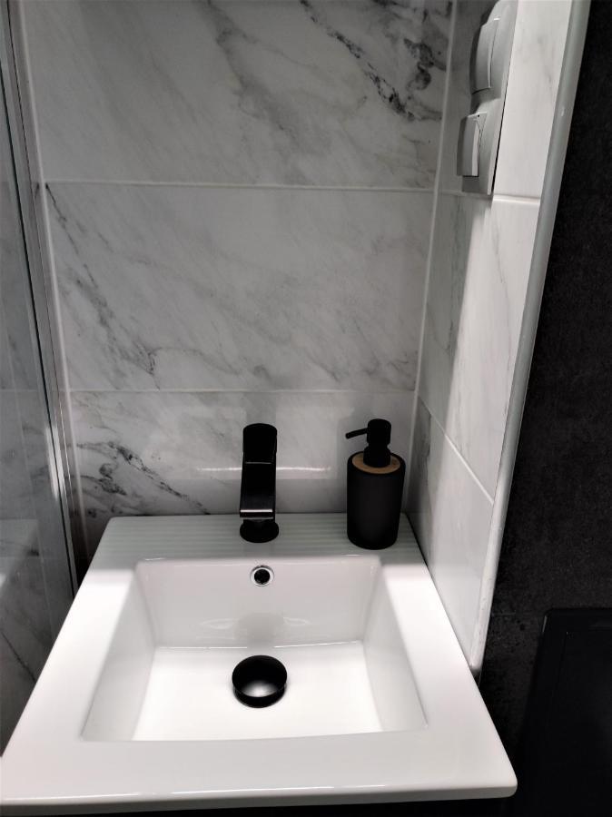 "W Zdroju" - Apartament Cieplice, Aquapark, Jelenia Góra Kültér fotó